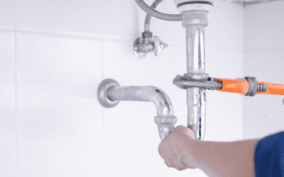Four Signs It’s Time to Call a Professional Plumber